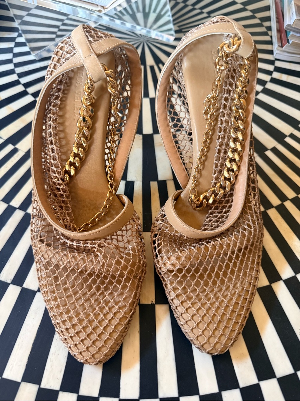 Bottega Veneta Nude Mesh Gold Chain High Heel Pumps Size 39 Italy